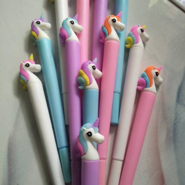 

Pulpen Unicorn Rambut Warna-Warni