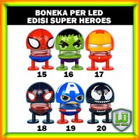 Boneka Emoticon Avengers Heroes Per LED Berlampu Goyang Kepala Emoji Spring Doll Toys Pajangan Mobil