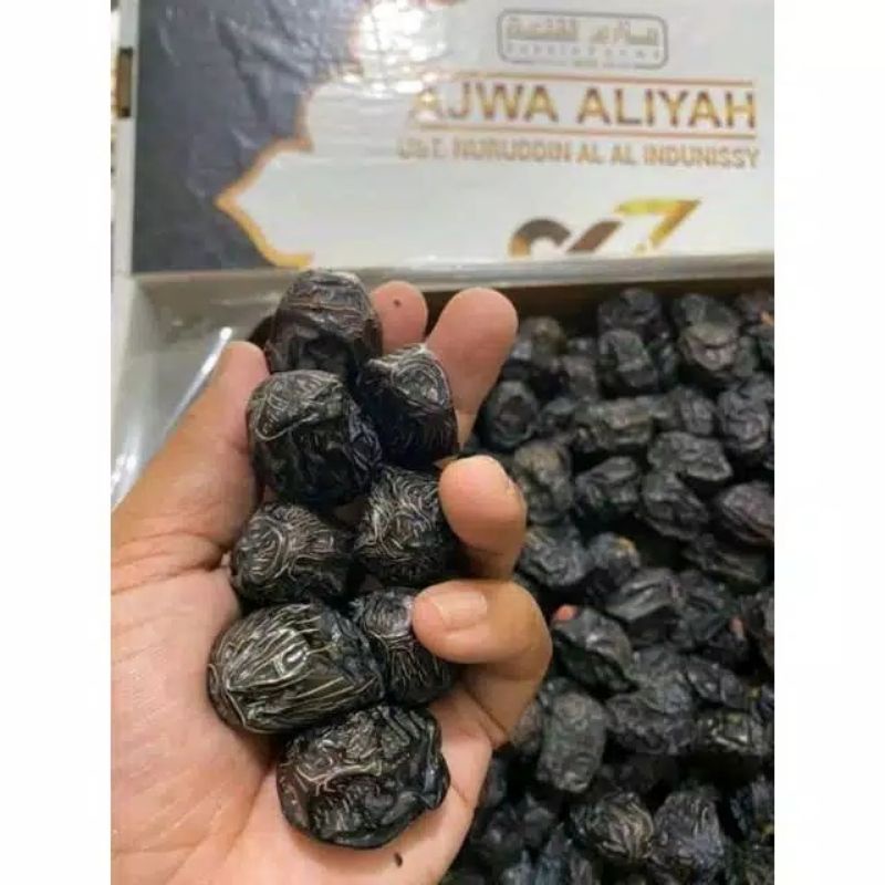 Kurma ajwa aliyah 1kg/kurma ajwa rosul/ajwa aliyah jumbo best kualitas no 1