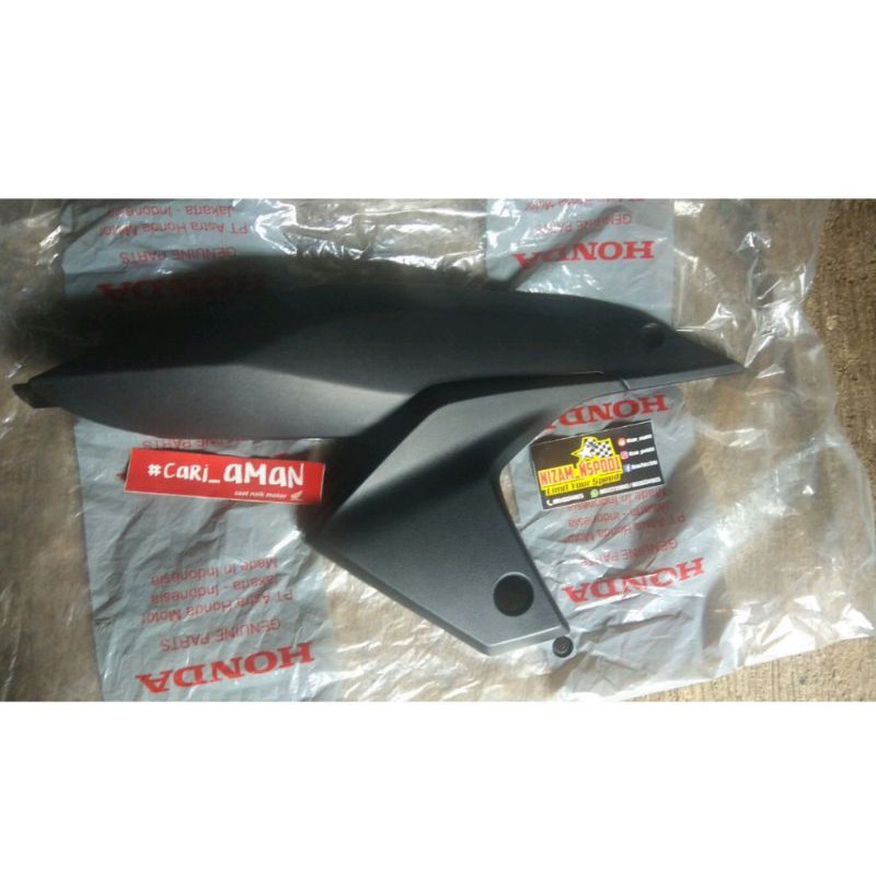 Cover R Body Lower Sambungan Body Revo Fi 64560-N30ZA 100%ORIGINAL AHM