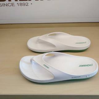  Sandal  Pria  Bata  Original Bahan Karet  Awet dan Nyaman 