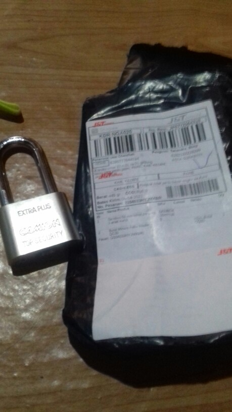 Gembok 50 Mm Leher Panjang 3 Anak Kunci