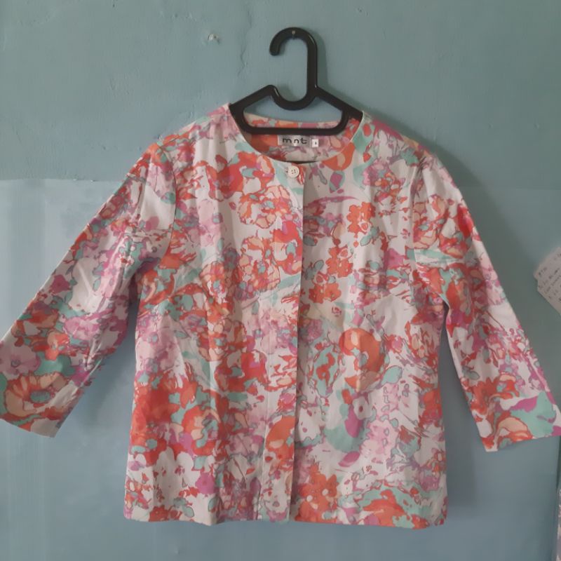 Baju cewek merk mint
