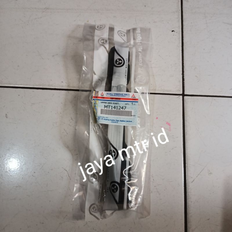 shaft /As sayap atas Mitsubishi L300