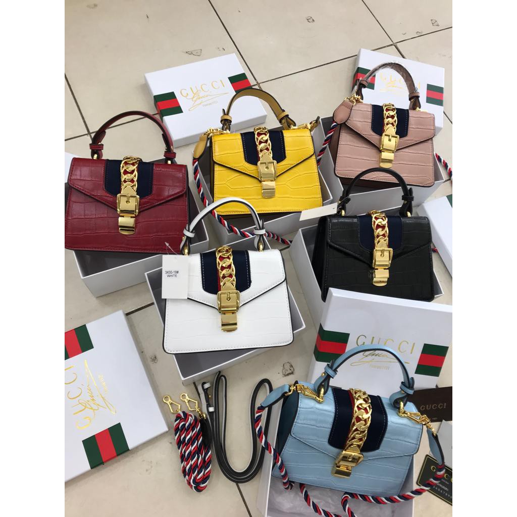 Gucci Sylvie Leather Bag mini  3430 DEN Gold Hardware TAS SELEMPANG TAS IMPORT TAS BRANDED WANITA