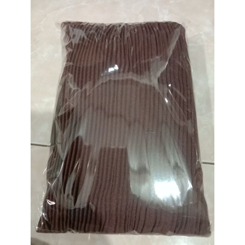 Pasmina Plisket / Pleated Shawl Plisket Duyung-coklat tua