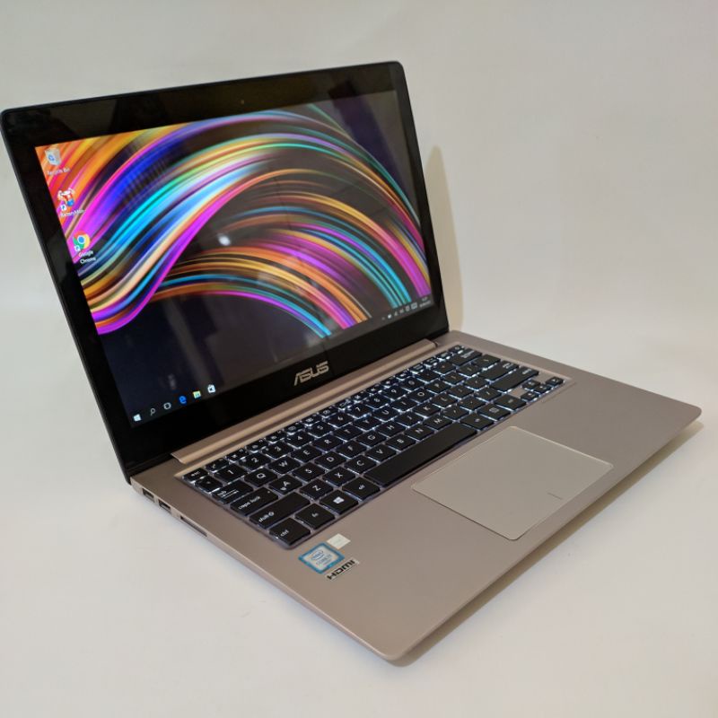 laptop ultrabook touchscreen asus ZenBook ux303ub - core i7 6500u resolusi 3K - dual vga Nvidia 940m