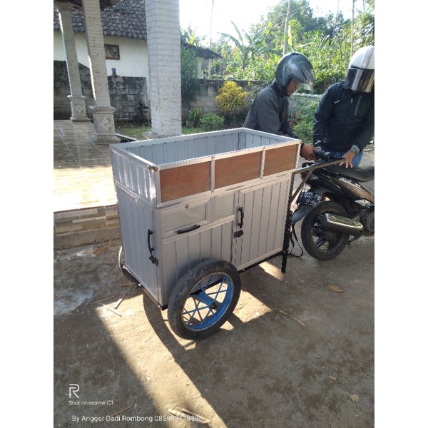 Rombong pentol/sempol/sosis geret motor