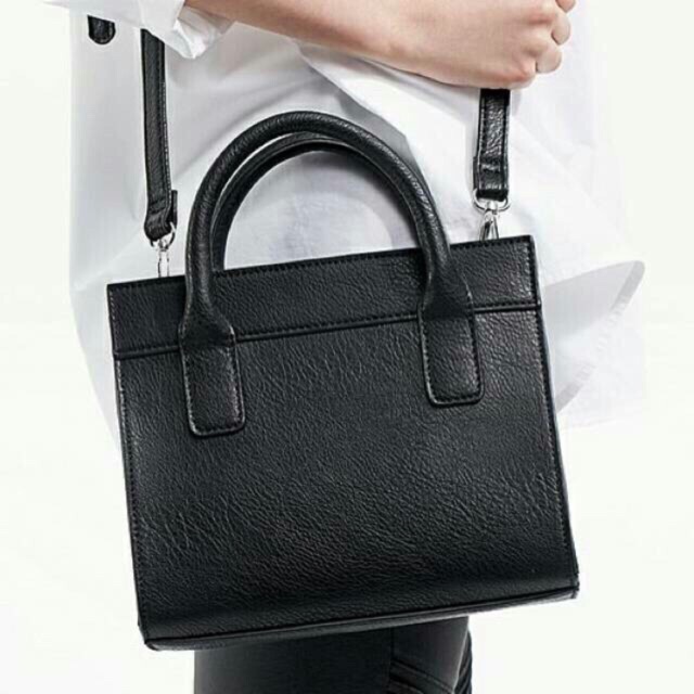 HANDBAG TOP HANDLE