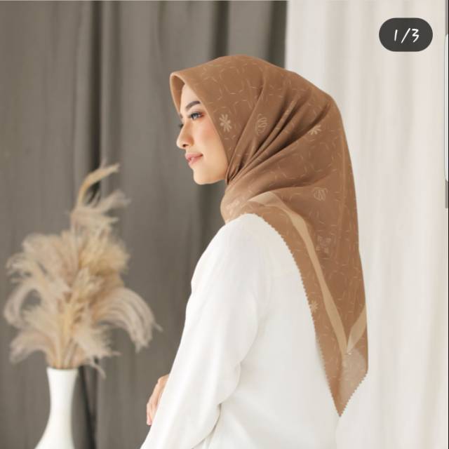 

monogramscraf soft caramel heaven lights
