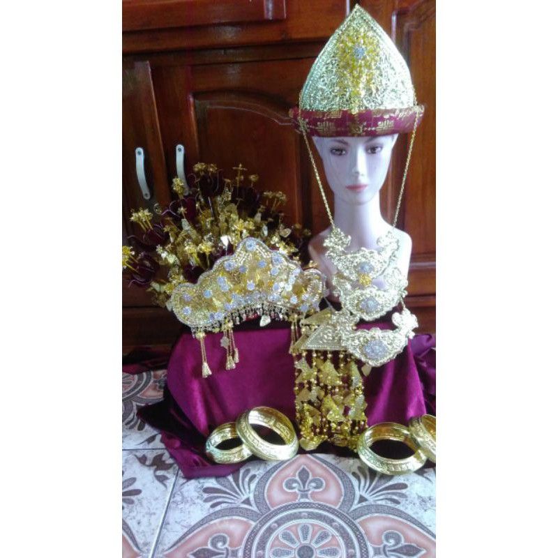 set aksesoris pengantin adat Palembang