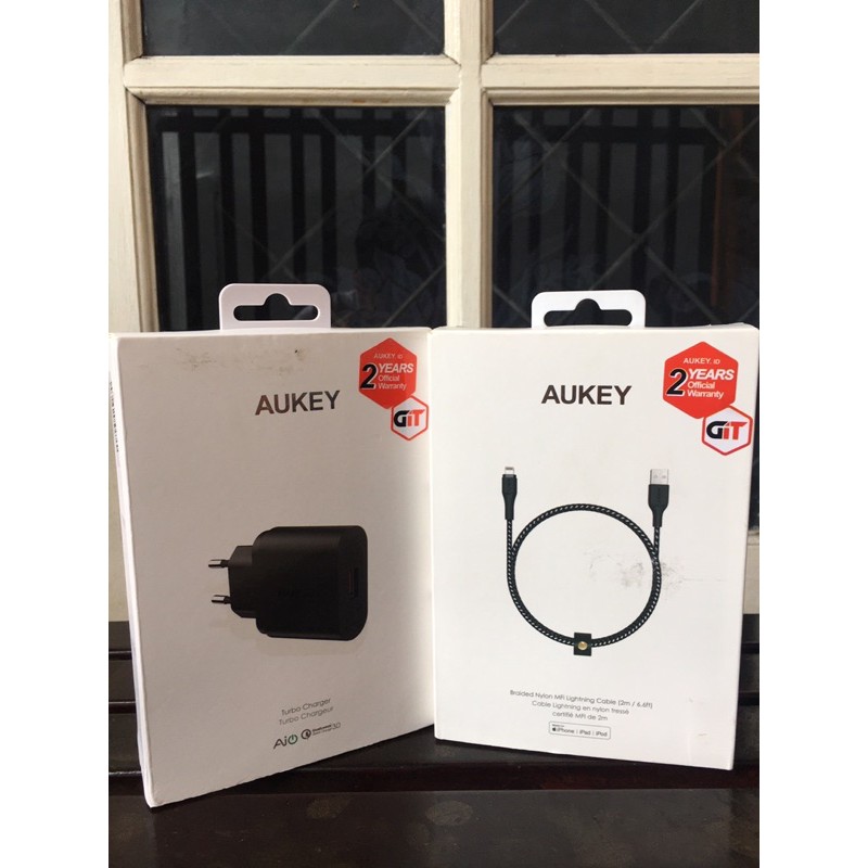 Charger Aukey+Lightning Cable MFI