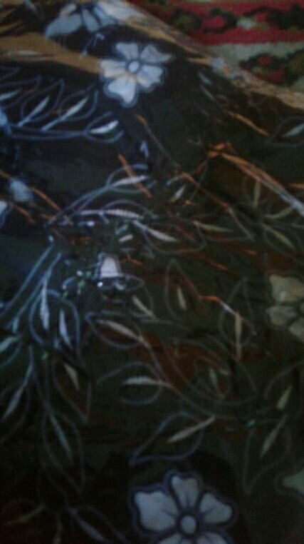 Promo Batik Couple Keluarga Sarimbit Sania Ruffle Batik Ori Ndoro Jowi Motif Emprit Putih