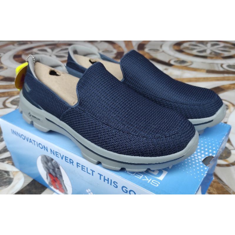 Sepatu Pria Skechers go walk 3 Navy Original