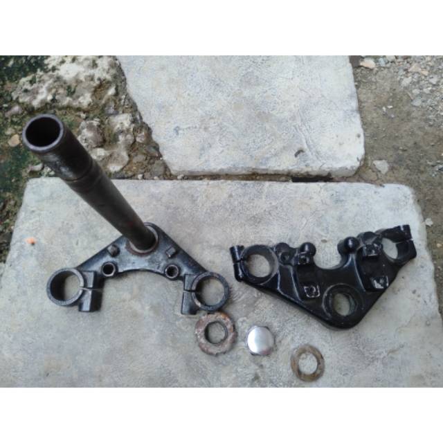 T segitiga megapro original