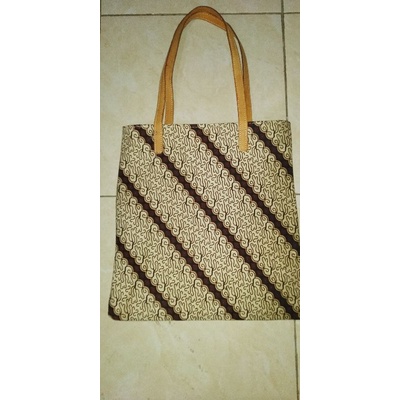 Tas batik kekinian jogja / tote bag / souvenir tas
