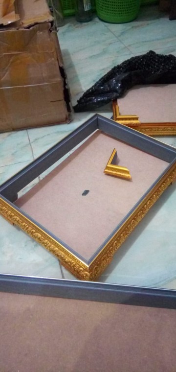 Isi 4 Kotak Hantaran Pakai Kaki Warna Puih Silver Pakai Kaki Seserahan Mahar