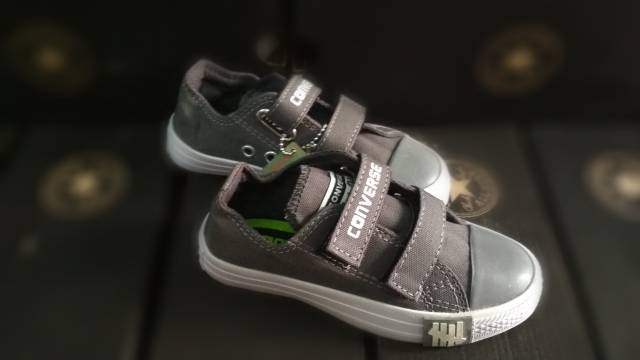 SEPATU ANAK CONVERSE ALLSTAR PETIR UNDERFEATED VELCRO ABU