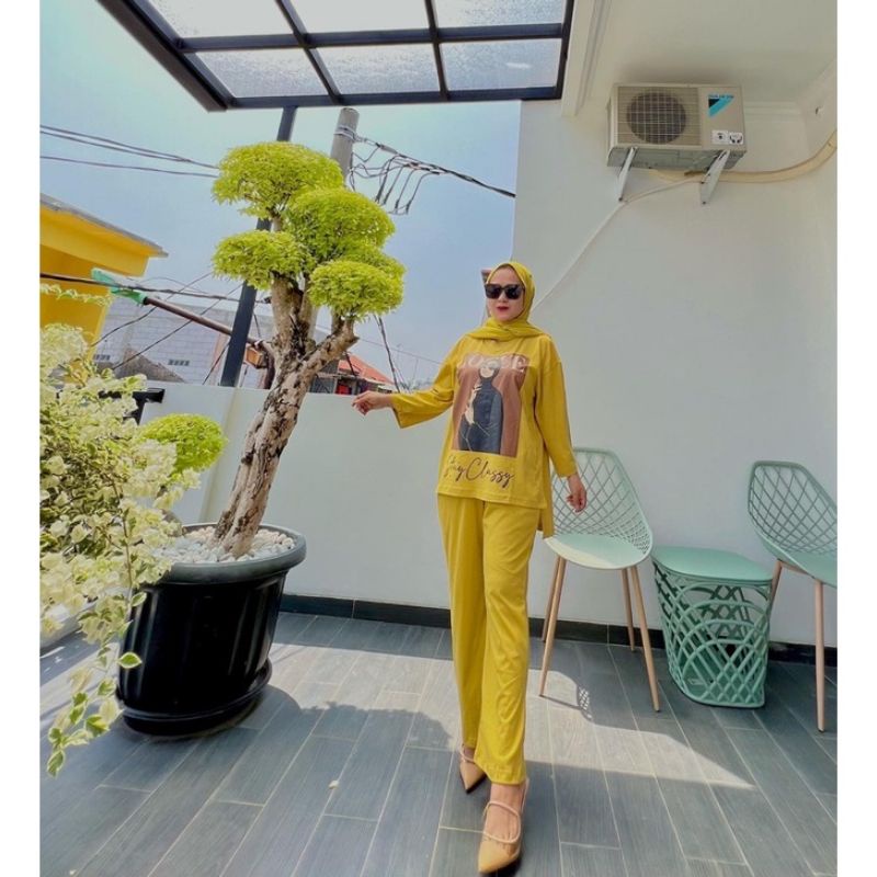 ONE SET COMBED // BERGAMBAR VIRAL FASHION TERBARU