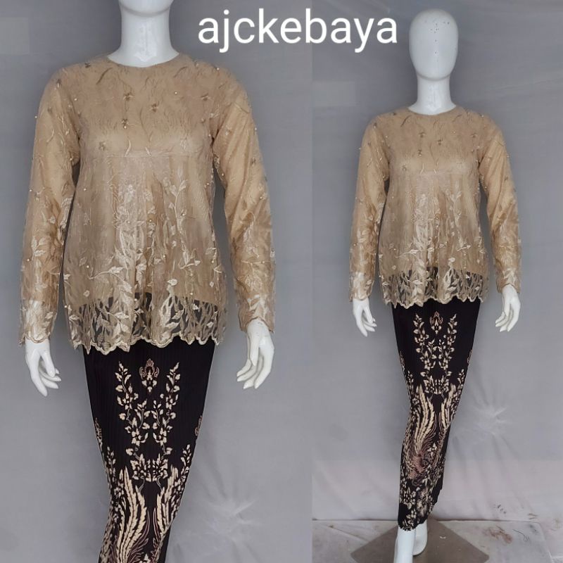 kebaya modren babydool/kebaya wisuda/kebaya terbaru