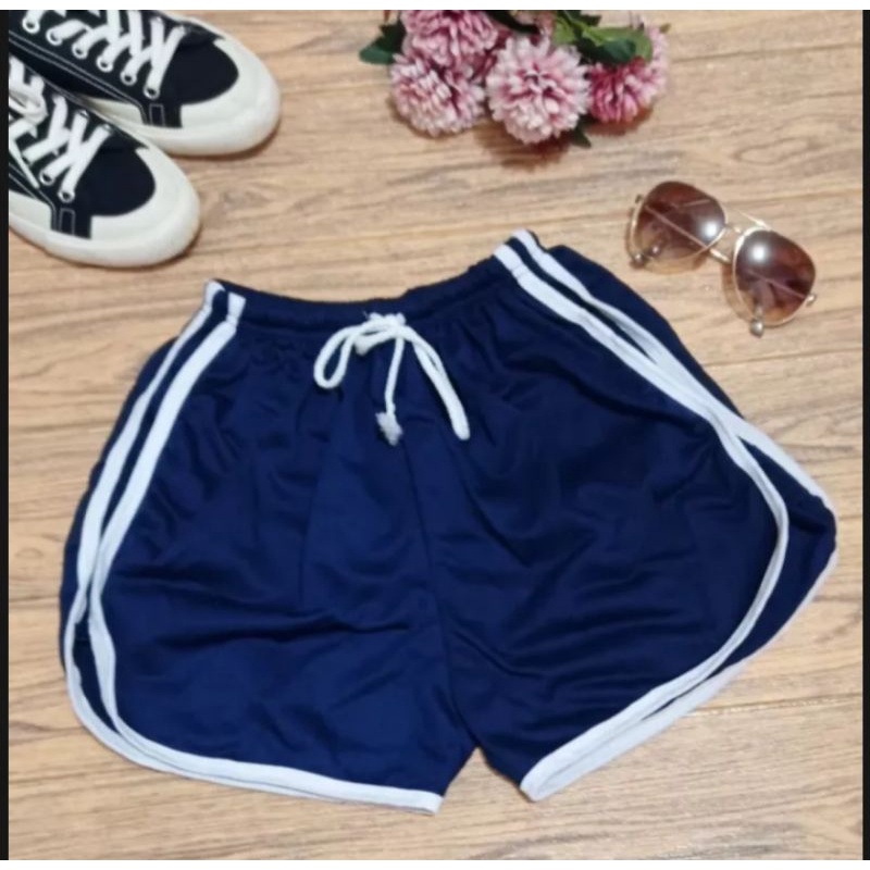 CELANA PENDEK WANITA/HOTPANTS MUNIKO POLOS