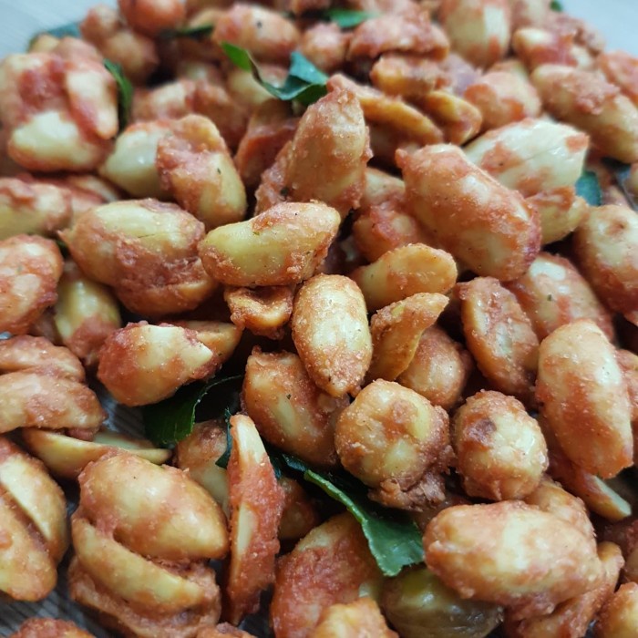 

500gr Kacang Thailand Oven (Pedas Gurih)