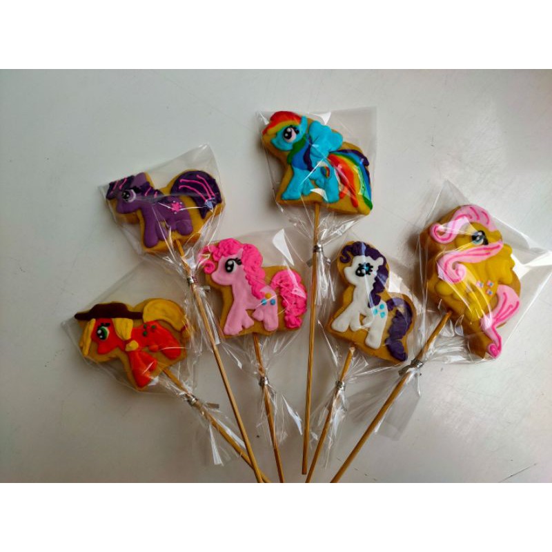 

STIK COOKIES 5CM--isi 10pcs