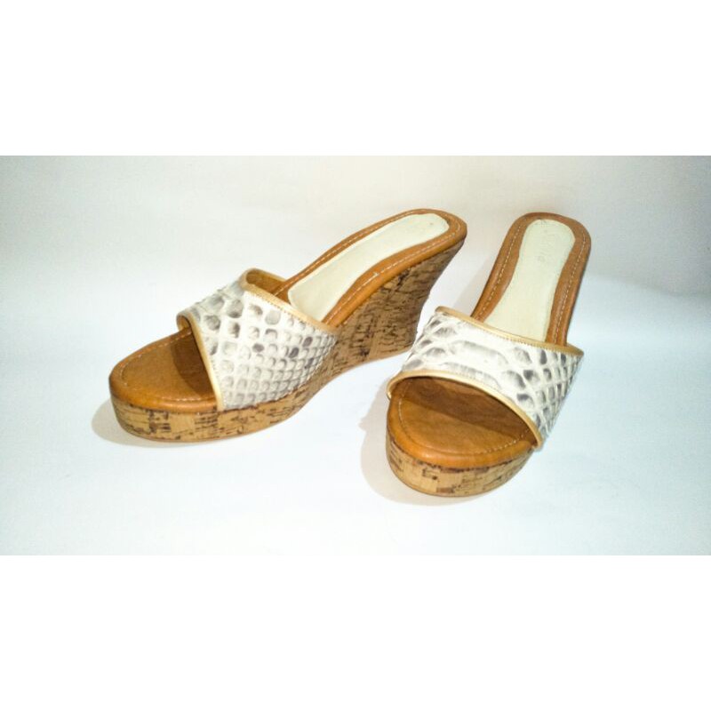 sandal wanita hak tinggi|kulit ular