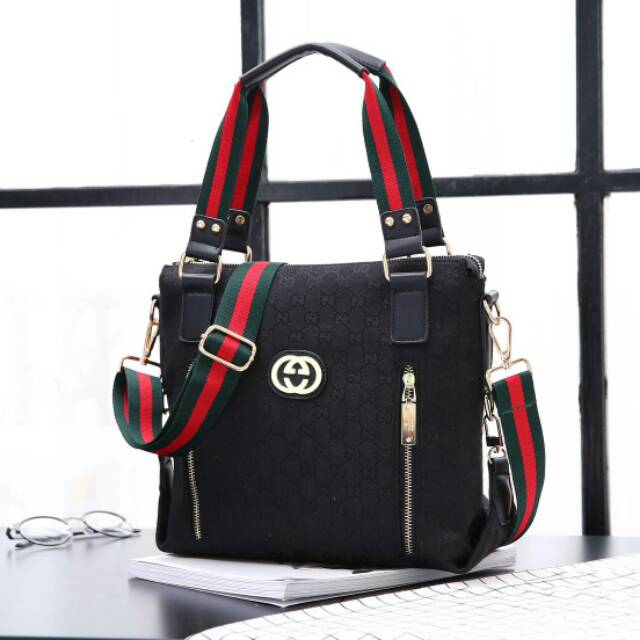 Gucci GG Kanvas Vinnilia Bag F2219SEV