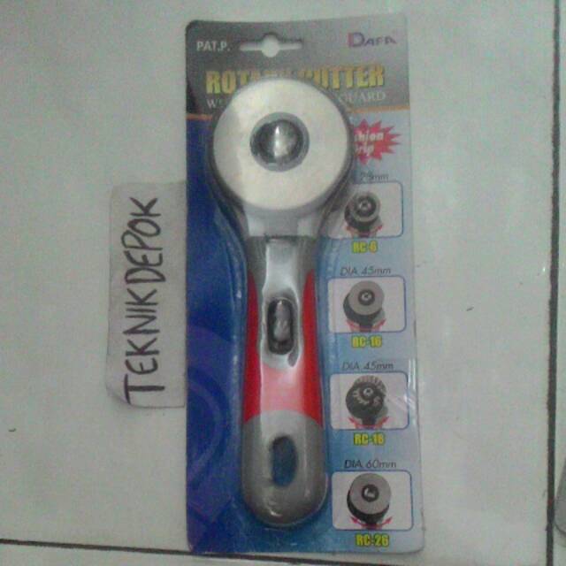 

Rotary cutter 60 mm alat potong akrilik kain pisau kater dafa