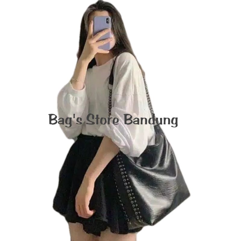 Tas Wanita Import/Tas Selempang Gaya Korea Rivet