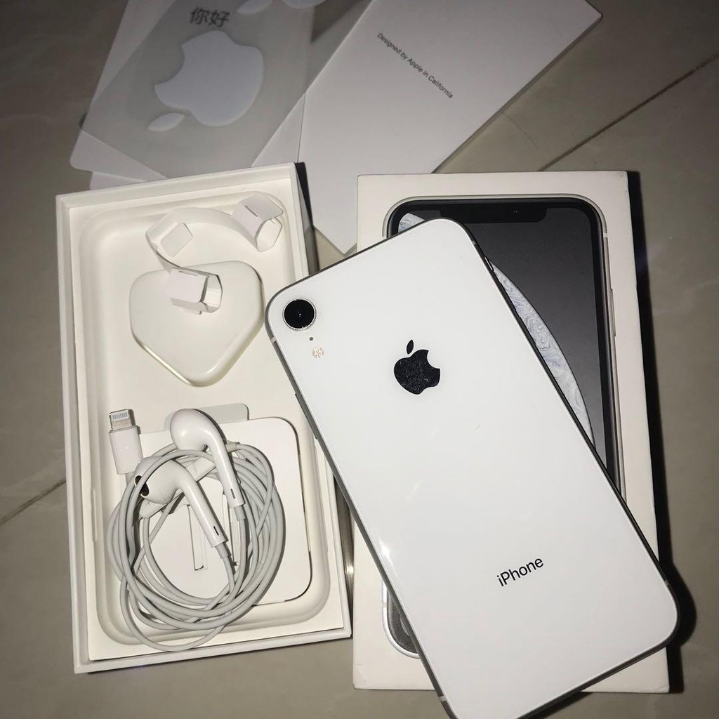 iPhone XR 64GB White