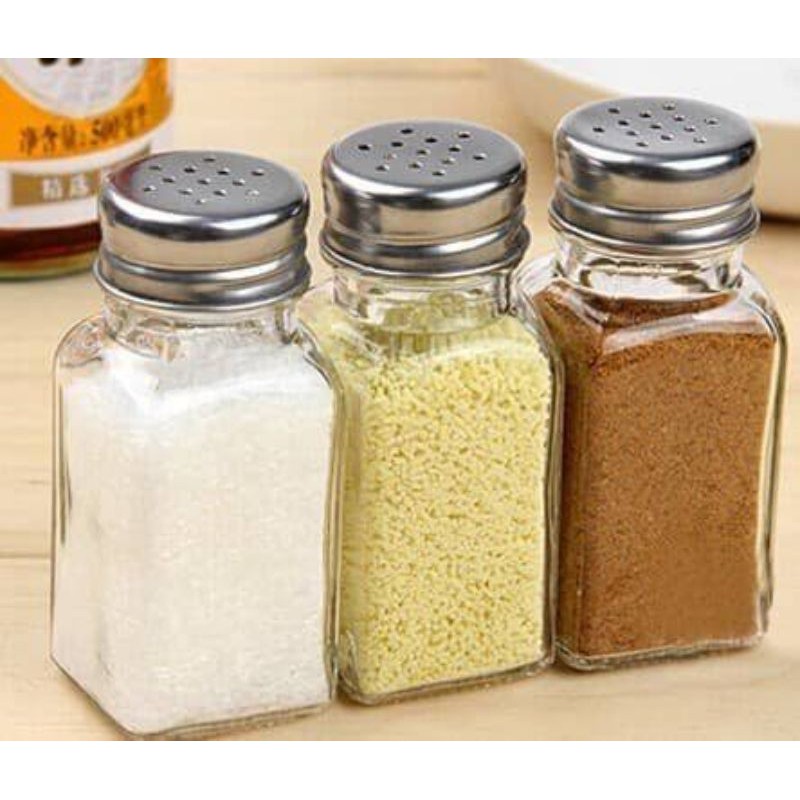 солонка. соль и молотый перец. специи соль перец. соль перец. соль перец.