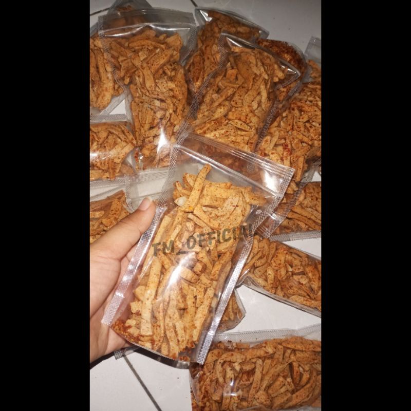 (TERMURAH)BASRENG BAKSO GORENG PEDAS KEMASAN 100GR  (POUCH) GURIH DAN RENYAH CAMILAN MAKANAN RINGAN