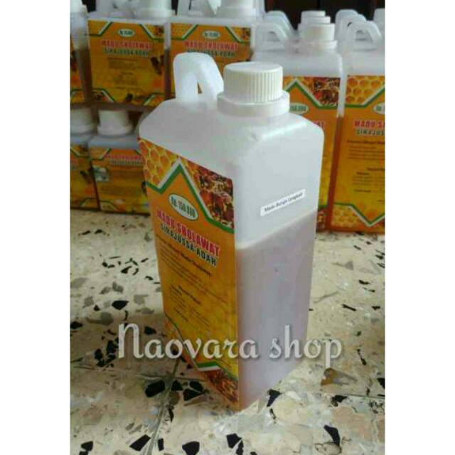 

Madu Sholawat Sirajussa'adah 1 kg