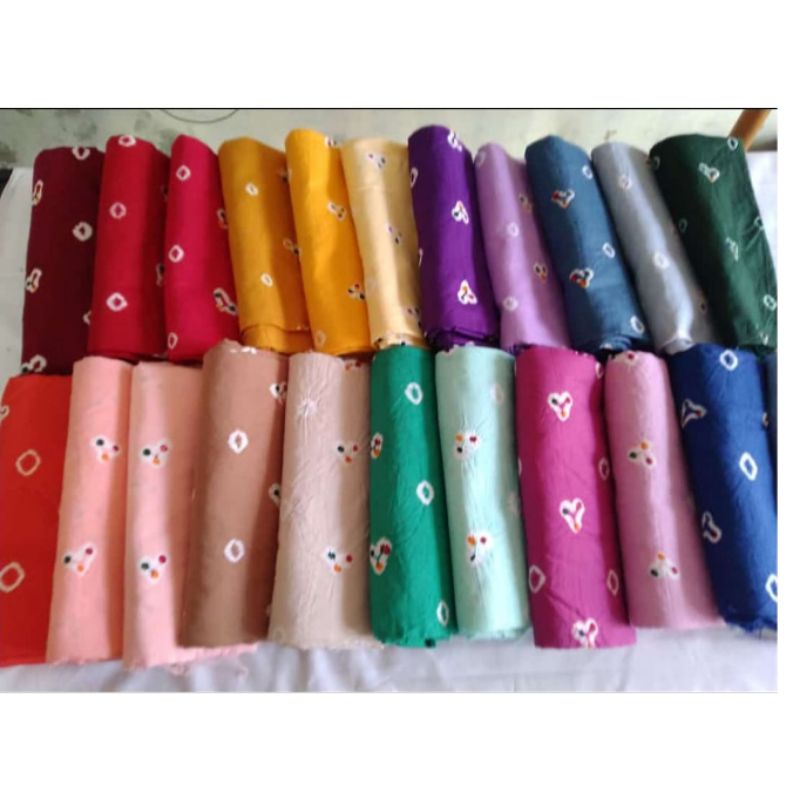 Kain Jumputan motif Cengkeh