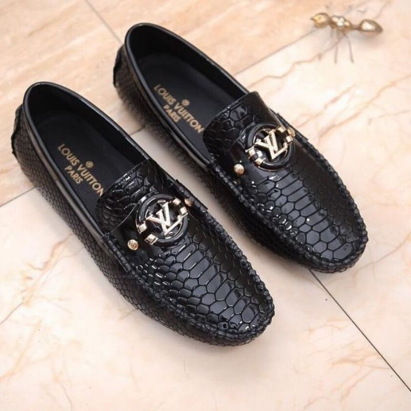 sepatu pria loafers  kulit kilap sepatu pria fashion sepatu impor kualitas miror