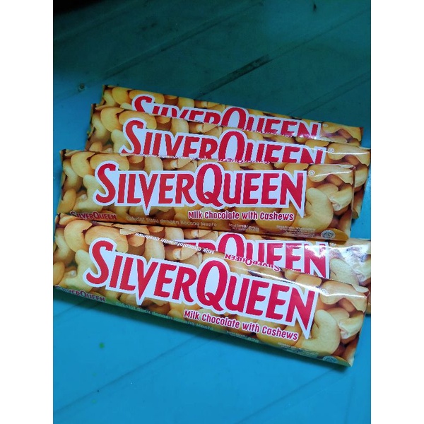 

Coklat Silverqueen 62 kg