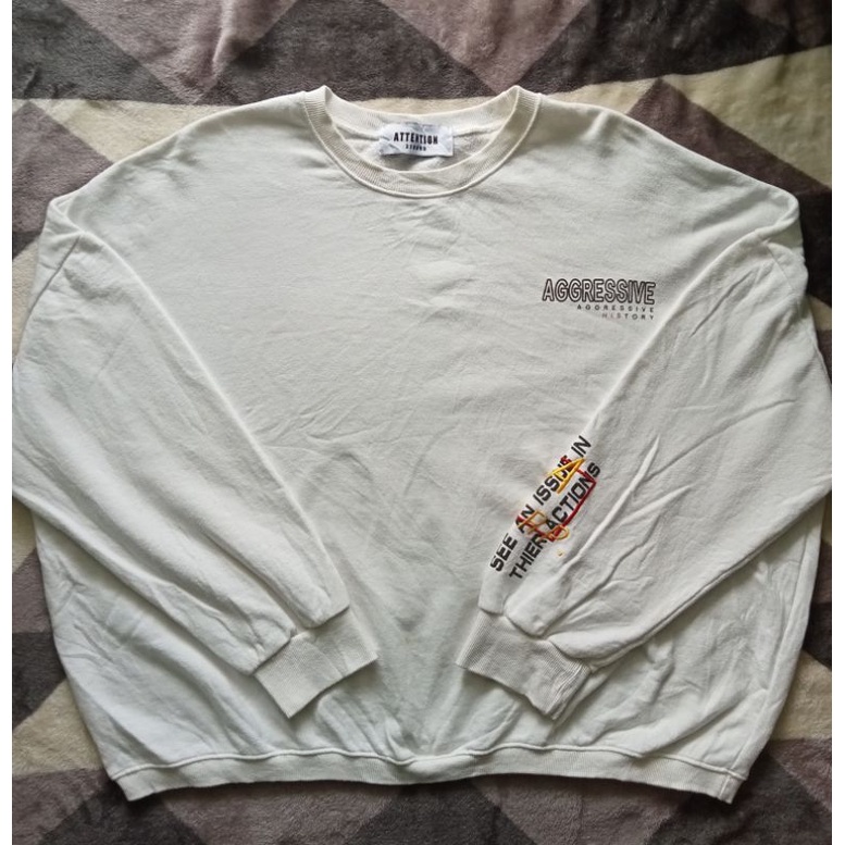 Crewneck lengan balon