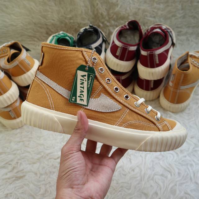 Sepatu Compass Vintage Hi Originial Quaranty (Black White/Maroon/Mustard/Green/Grey/Navy)-4