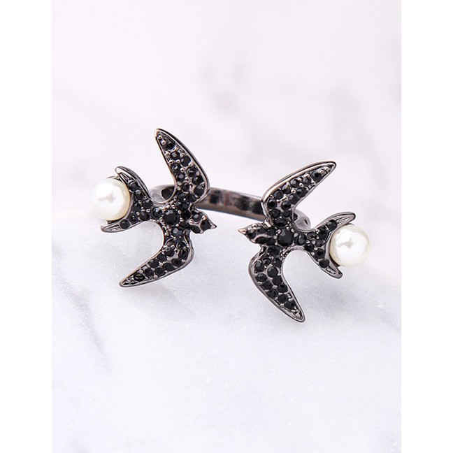 LRC Cincin Fashion Silver Little Swallow Diamond Ring With Pearls F5075X