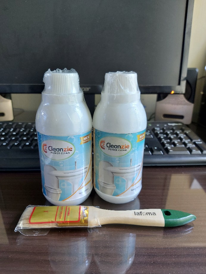 Pembersih Kerak Kloset Dan Keramik Cleanzie