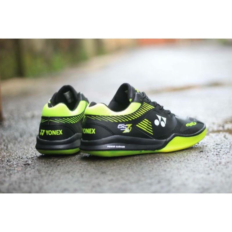 Sepatu Badminton Pria Bulutangkis Yonex Power Chusion