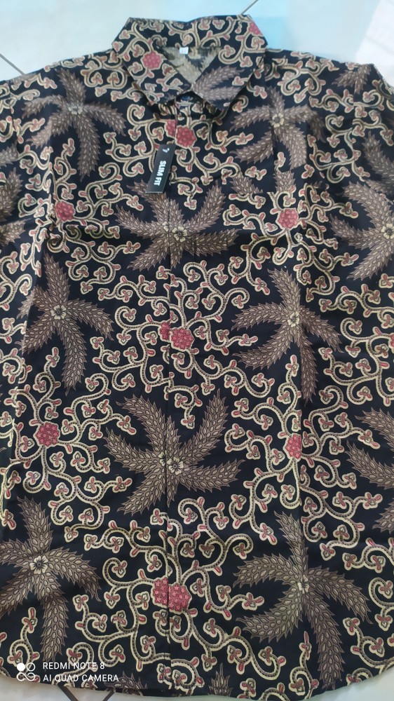 Kemeja Batik Slimfyt Khas Butik Pria Lengan Panjang