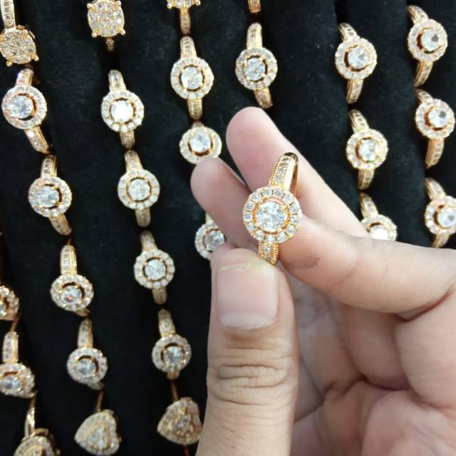 Cincin mata bulat cantik