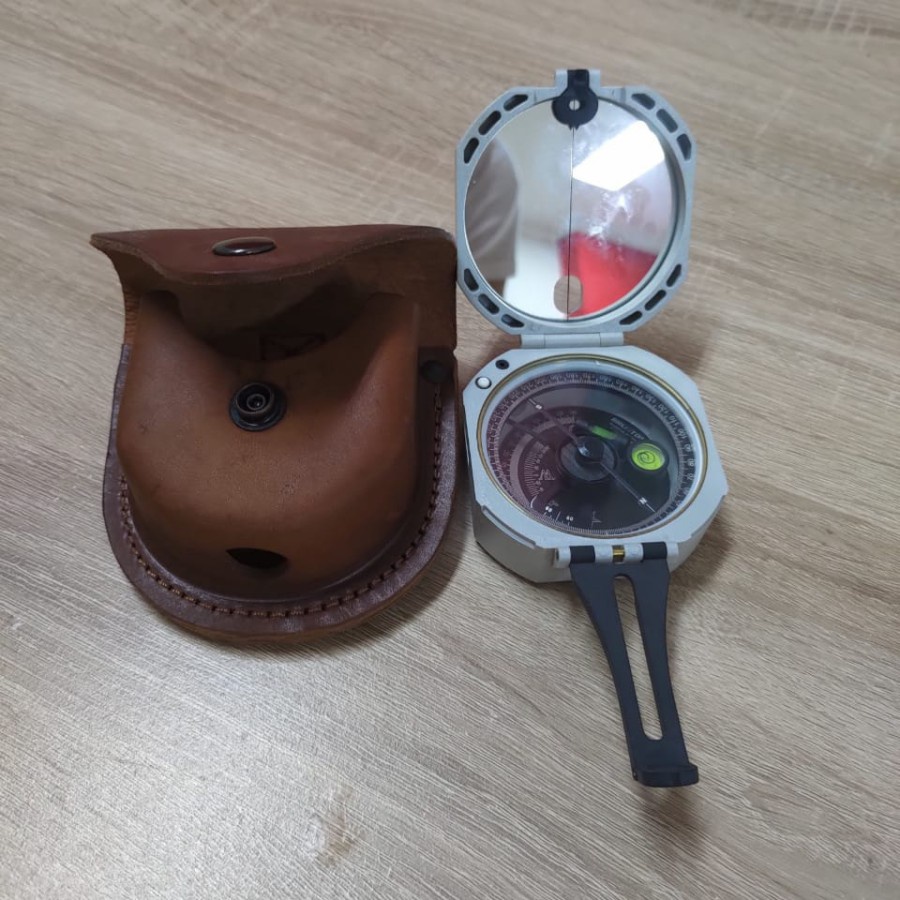 Kompas Geologi Brunton 5008 bekas