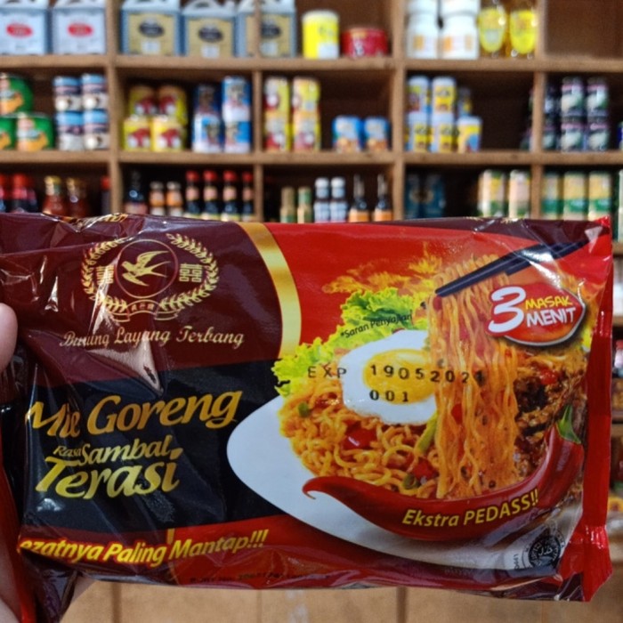 

Mie Goreng Sambal Terasi Burung Layang 1 Dus