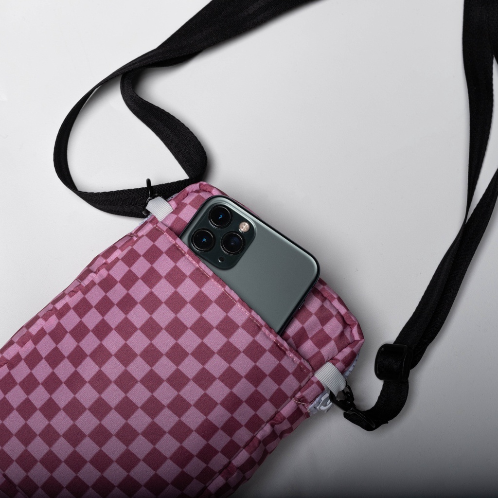 

ID FLADE STUDIOS - SLING BAG REXA - FLADE - ROSY - TAS SELEMPANG PRIA WANITA