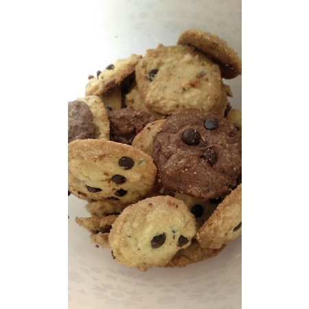 

chocolate chip cookies
