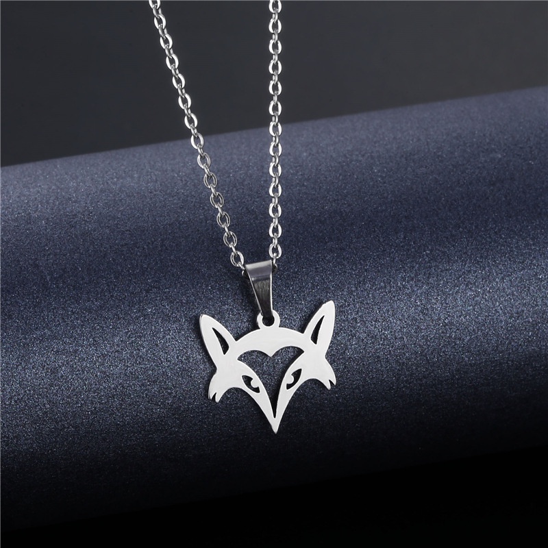 Eropa dan Amerika fashion kalung wanita Fox liontin titanium steel anggun geometris angin dingin kla